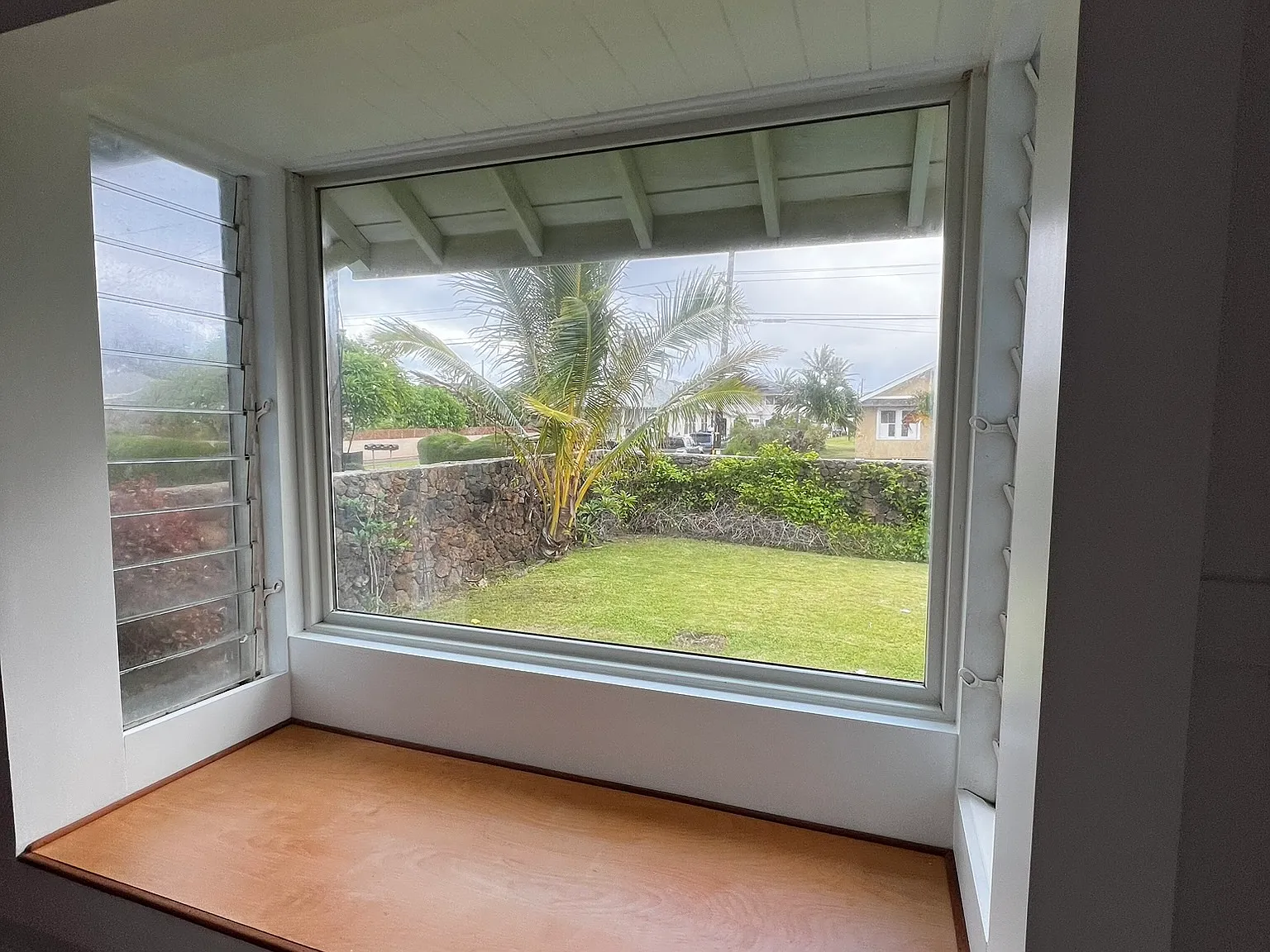 4 bed, 2112 sqft, $6,800 — Photo 4