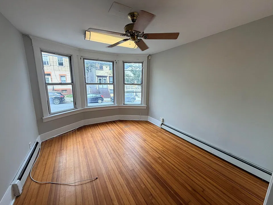 212 Myrtle Ave