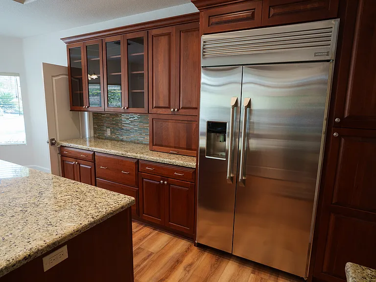16880 Saint James Dr — Photo 19