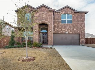 2820 Saddle Creek Dr, Fort Worth, TX 76177