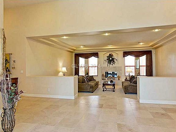4th image of 2299 Casa Bella Ct