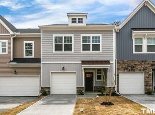 2020 Chipley Dr, Cary, NC 27519