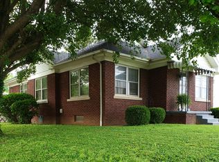 1569 S Green St, Henderson, KY 42420