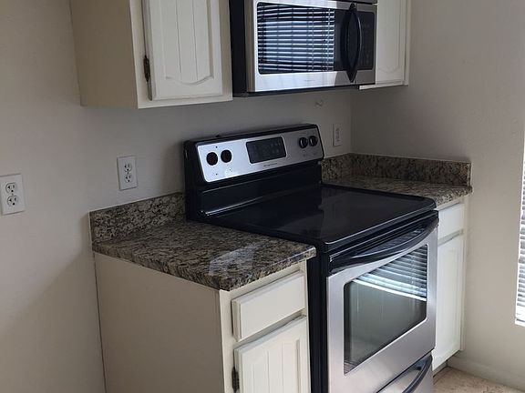 4th image of 243 E Betty Elyse Ln