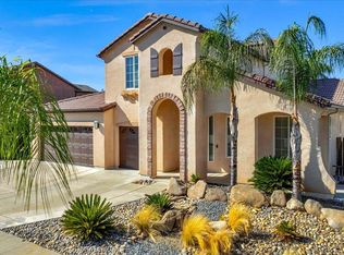 3051 Holland Ave, Clovis, CA 93619