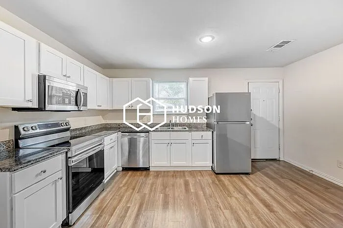 2128 R W Bivens Ln — Photo 6