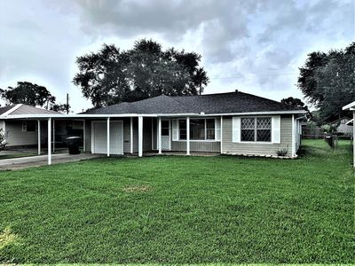 2110 Owens Ave, Groves, TX, 77619