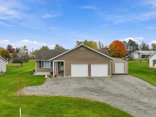 1008 DECKER STREET, Athens, WI 54411