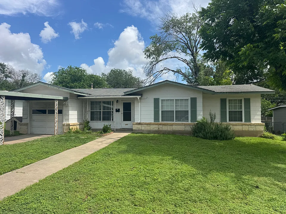 243 Eland Dr