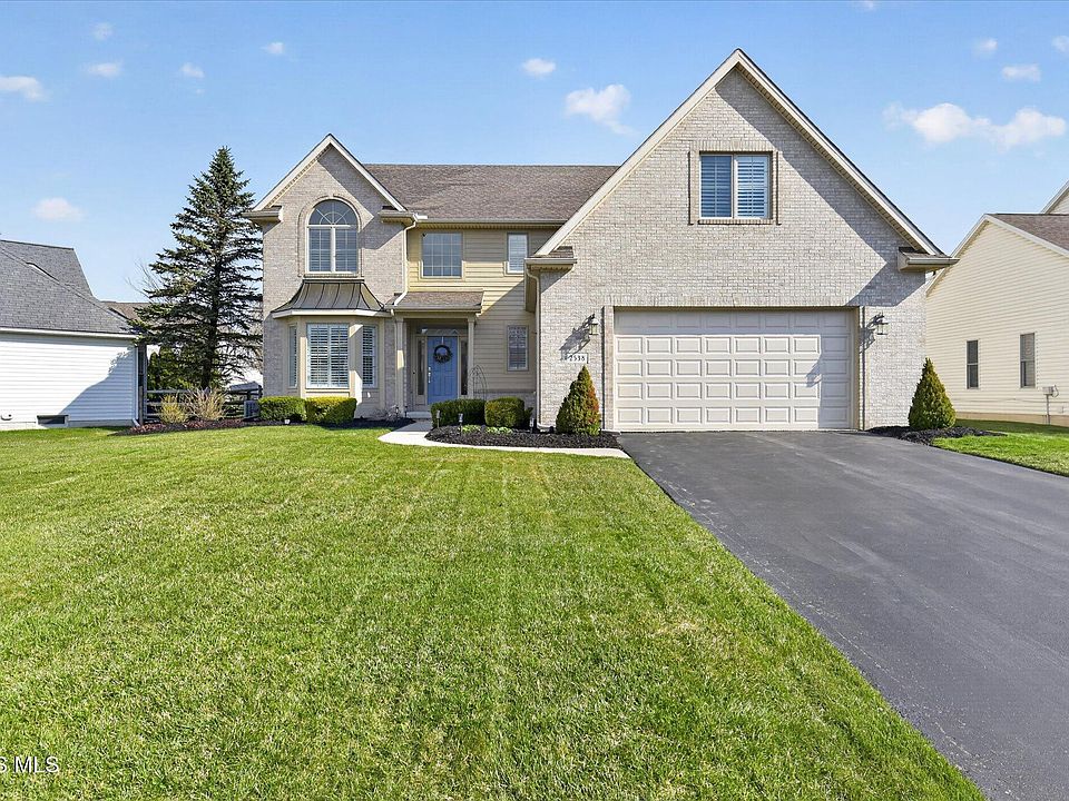 1st image of 2538 Spruce Loop Rd