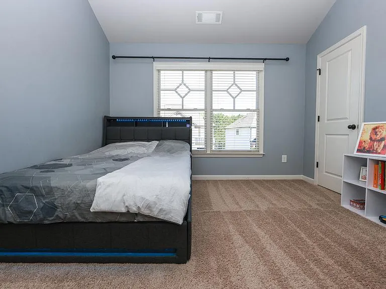 4669 Sierra Creek Dr — Photo 47