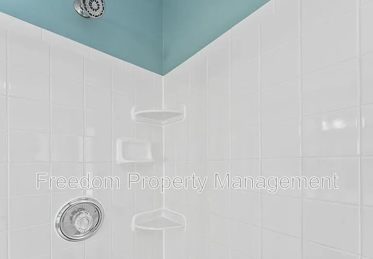 9140 Worthington Dr — Photo 54
