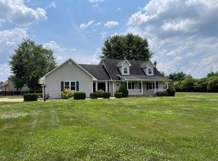 715 Carter Sims Rd, Bowling Green, KY 42104