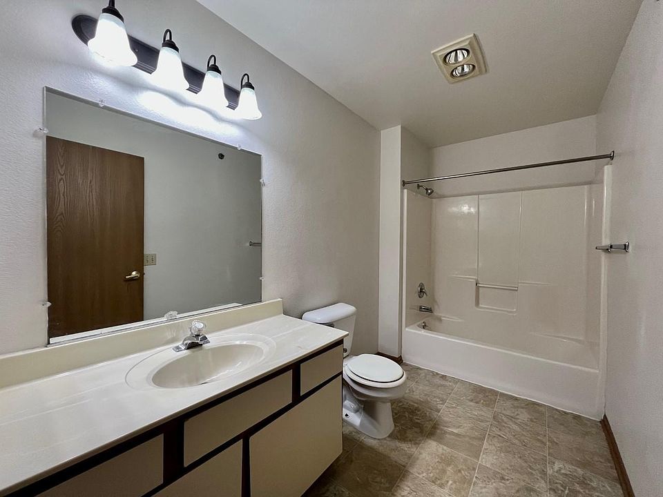 1536 S Wasson Ln River Falls WI Zillow