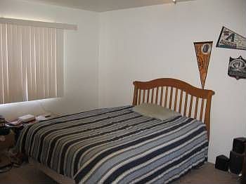 3rd image of 2833 N Palo Verde Blvd