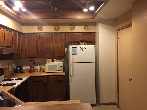 4th image of 9419 N 59th Ave Unit 138