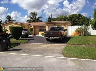 3951 NW 38th Ave, Lauderdale Lakes, FL 33309