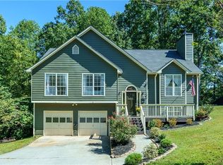 186 Shallow Ridge Ln NE, Kennesaw, GA 30144