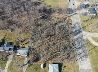 902 S Meridian Rd, Youngstown, OH 44509