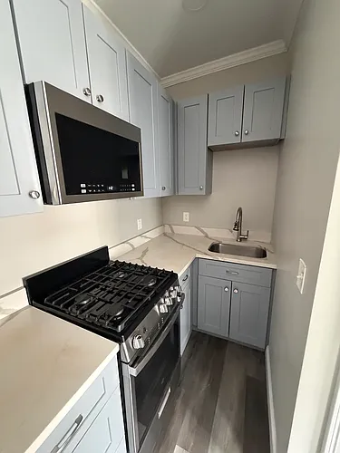16 Magnolia Ave #12 Photo 1