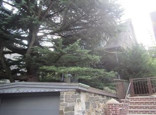 30 Hudson Ter, Edgewater, NJ 07020