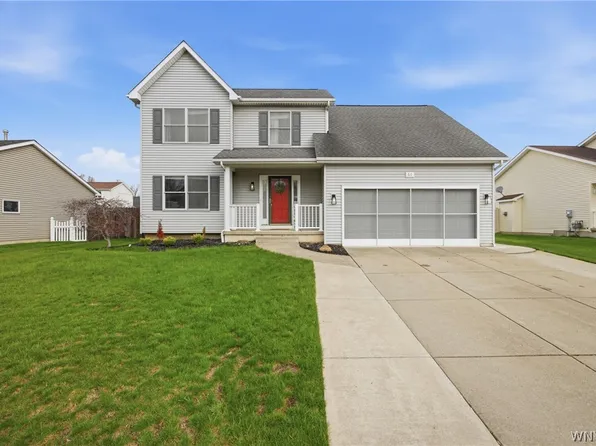 60 Elmleaf Dr, Cheektowaga, NY 14227