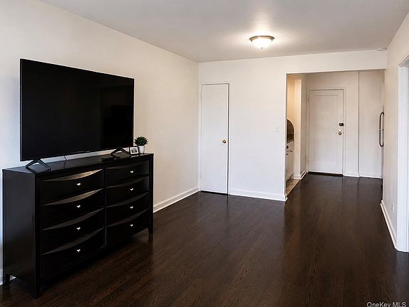 5th image of 37-30 83RD STREET #5L