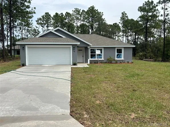 9345 N Cortlandt Dr, Citrus Springs, FL 34434