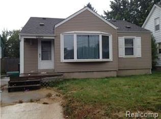 34815 Glenwood Rd, Wayne, MI 48184