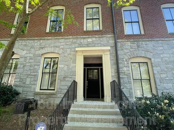 1867 Gordon Mnr NE, Atlanta, GA 30307