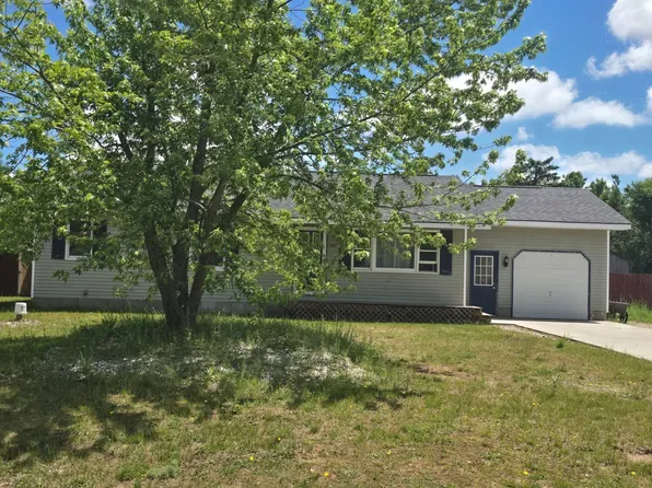 1900 Altorf Strasse, Gaylord, MI 49735