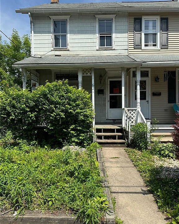 621 Howertown Rd, Catasauqua, PA 18032 Zillow