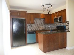 183 Woodland Rd, Palm Springs, FL 33461