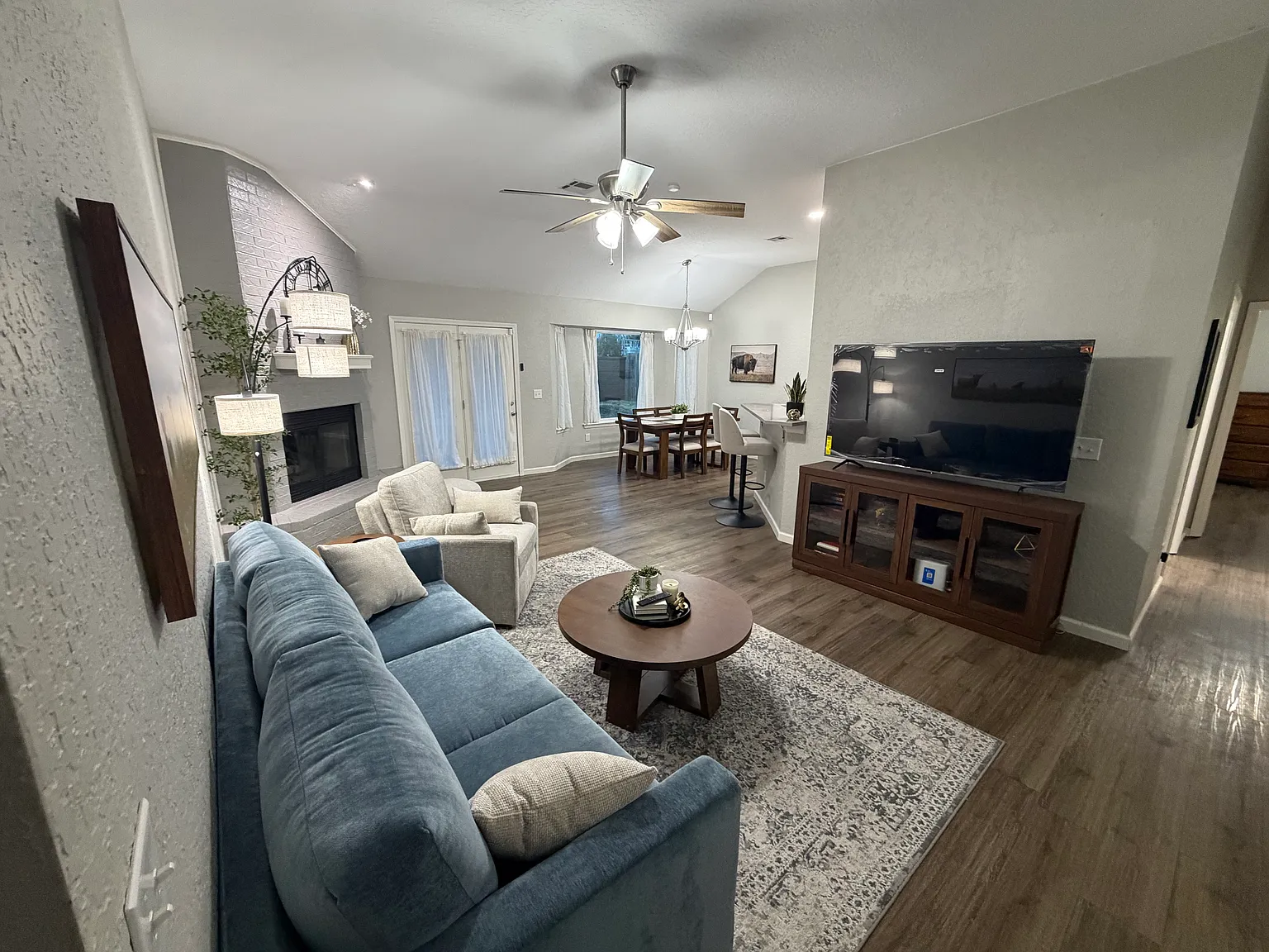 1709 Pinnacle Ln — Photo 4