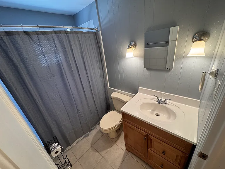 407 Roth Blvd — Photo 22