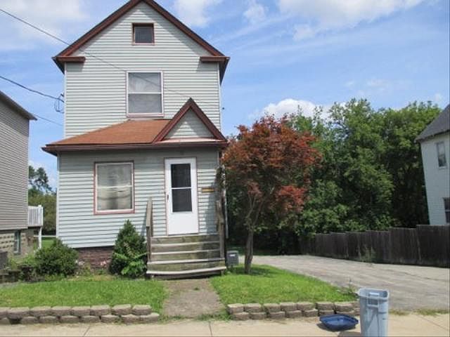 1st image of 68 Oneta St