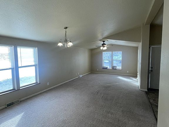 4th image of 2990 W C St Unit 28