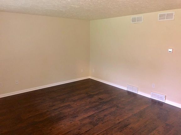 Family Room (view 2)