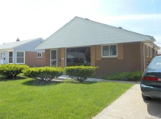 4674 15th St, Wyandotte, MI