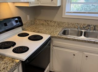 1571 Texas Ave APT 23, Bridge City, TX 77611