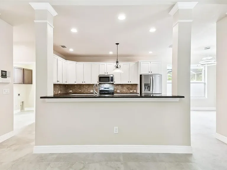 16143 Colchester Palms Dr — Photo 13