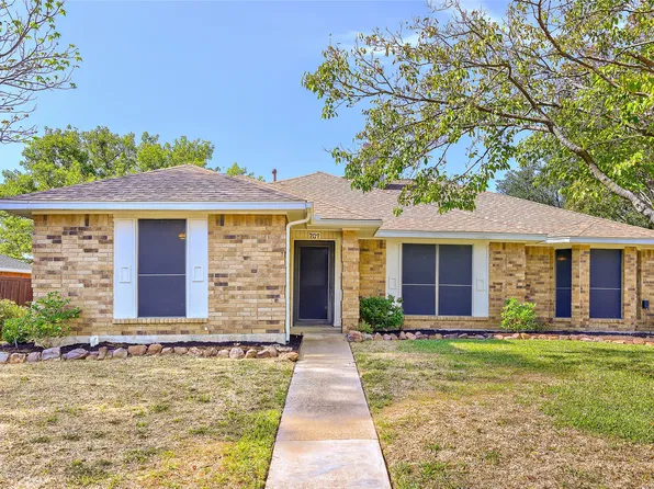 709 Bridgewater Ln, Mesquite, TX 75181