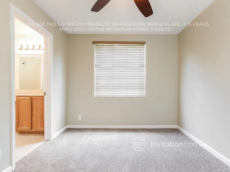 4553 Highgate Dr #B — Photo 6