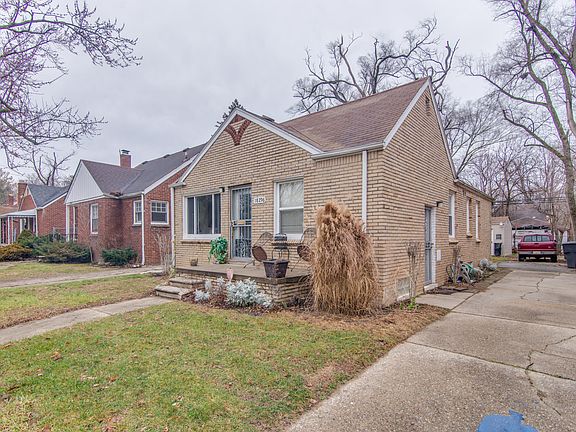 3rd image of 18296 Grandville Ave