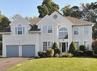 413 Aspen Ln, Hatboro, PA 19040