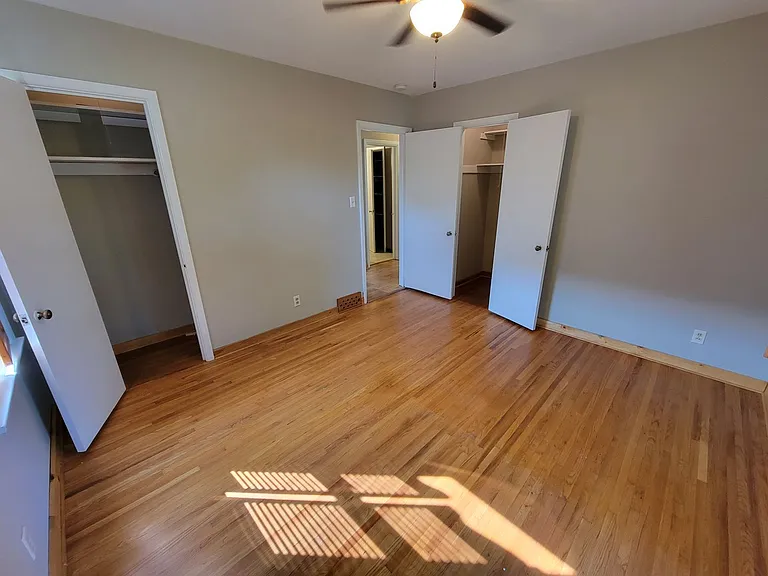 4724 Tioga St — Photo 14