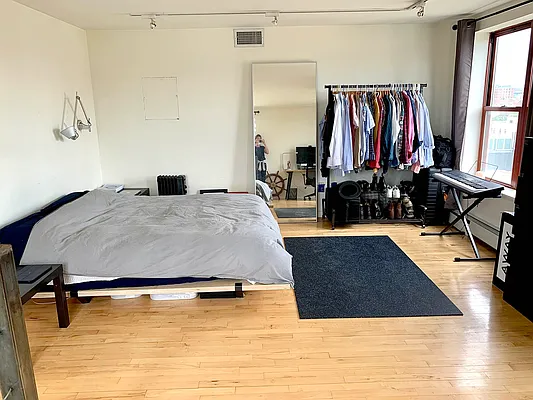 Rented by The Downtown LLC | media 46