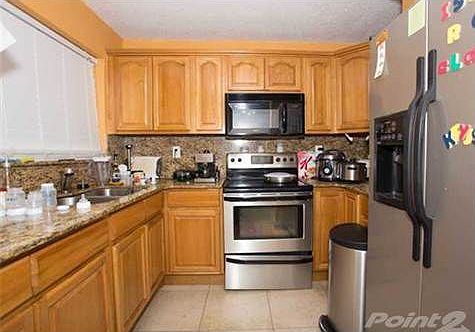 3rd image of 501 SW 25th Ave #501