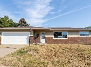 1322 Northlawn Rd, Davenport, IA 52804