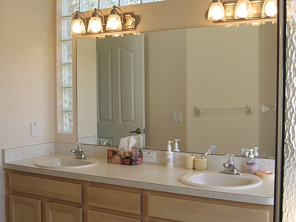 Dual Sinks in Master Bath